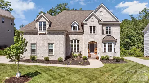 8511 Raven Top Dr, Mint Hill, NC 28227