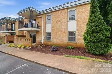 4754 Hedgemore N Dr #N, Charlotte, NC 28209