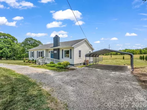 156 Dobbinsville Ext, Ellenboro, NC 28040