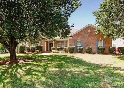 574 Surry Trace Nw Cir NW, Concord, NC 28027