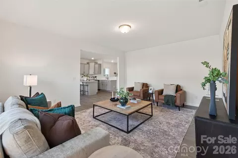 Living - 841 Scotch Meadows 122 Loop #122, Monroe, NC 28110 photo 2 of 2