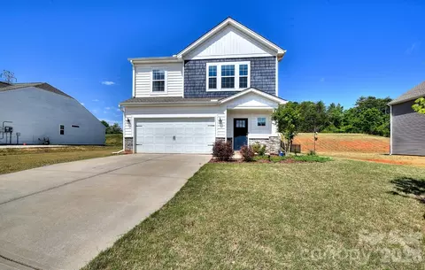 625 Morning Meadows Dr, Inman, SC 29349