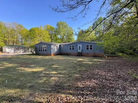 135 Benton Rd, Kings Mountain, NC 28086