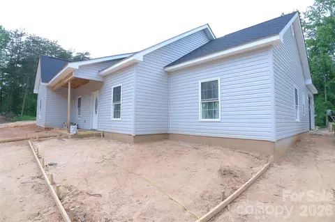 185 Creekside Dr, Mocksville, NC 27028