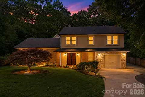 2700 Pencoyd Ln, Charlotte, NC 28210