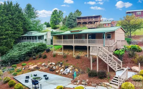 489 Buttons 11 Ln #11, Sparta, NC 28675