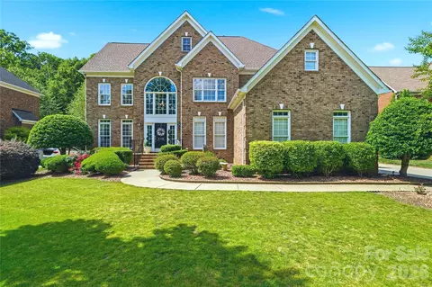 6706 Wesley Glen Dr, Waxhaw, NC 28173