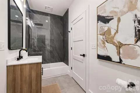 Bath - 162 Highview Rd, Cashiers, NC 28717 photo 5 of 5
