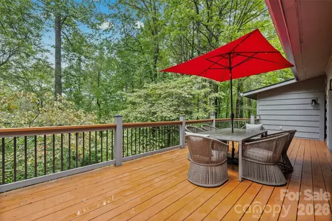 Exterior - 162 Highview Rd, Cashiers, NC 28717 photo 2 of 3