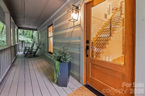 Exterior - 162 Highview Rd, Cashiers, NC 28717 photo 1 of 3