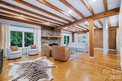 Living - 162 Highview Rd, Cashiers, NC 28717 photo 1 of 2