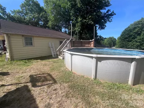 Exterior - 402 Easy St, Concord, NC 28027 photo 4 of 5