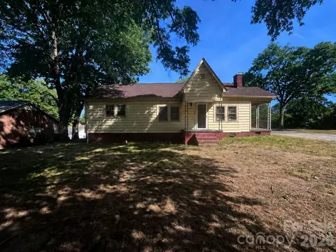 402 Easy St, Concord, NC 28027