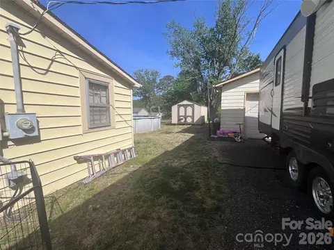 Exterior - 402 Easy St, Concord, NC 28027 photo 2 of 5
