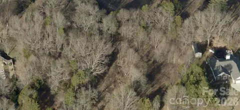 2581 Old Airport Rd, Concord, NC 28025