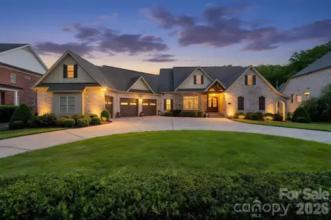808 Brookberry Farm Cir, Winston Salem, NC 27106