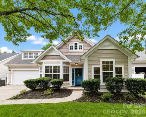 1116 Millbank Dr, Matthews, NC 28104