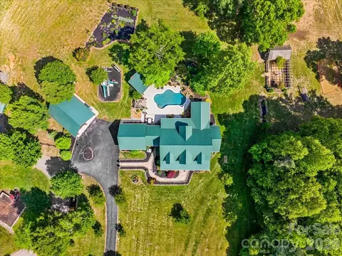 1448 Liberty Church Rd, Mocksville, NC 27028