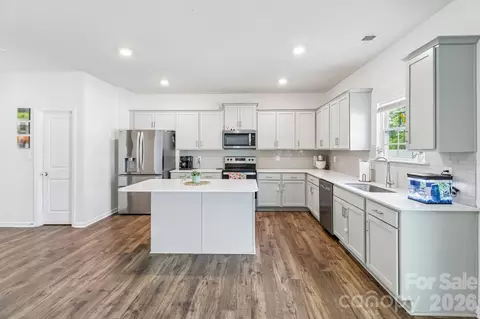Kitchen - 455 Saddlebred Ln, Locust, NC 28097 photo 2 of 4