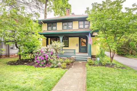 14 Watauga St, Asheville, NC 28801