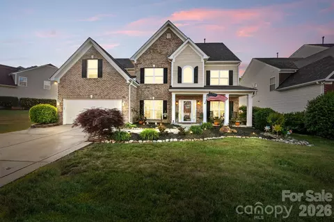 8423 Mossy Cup Trl, Harrisburg, NC 28075