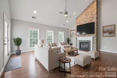 14509 Greenpoint Ln, Huntersville, NC 28078