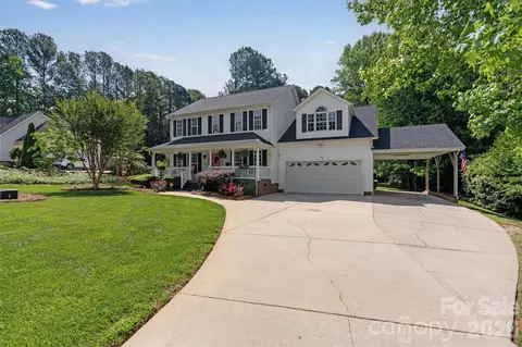 7074 Ridgeway Rd, Stanley, NC 28164