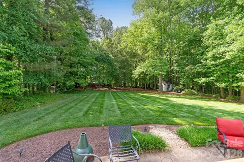 Exterior - 7074 Ridgeway Rd, Stanley, NC 28164 photo 9 of 11