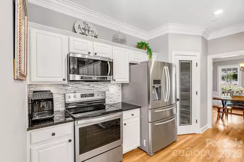 Kitchen - 7074 Ridgeway Rd, Stanley, NC 28164 photo 4 of 4