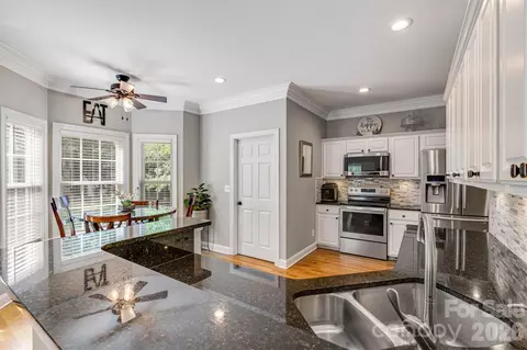 Kitchen - 7074 Ridgeway Rd, Stanley, NC 28164 photo 3 of 4