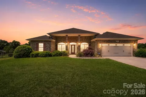 126 Tall Fern Loop, Mooresville, NC 28117