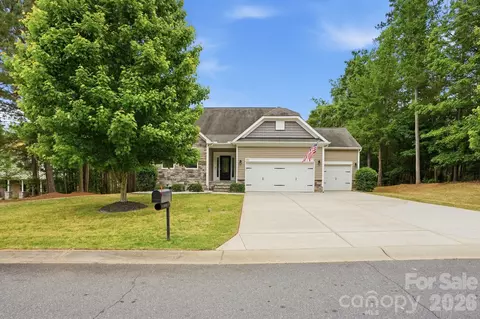 616 Winter Walk Ln, Clover, SC 29710