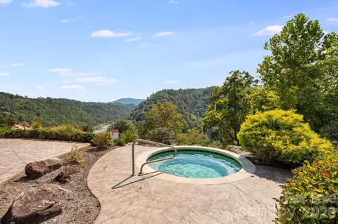 76 Dancing Wind Ln, Marshall, NC 28753 photo 12