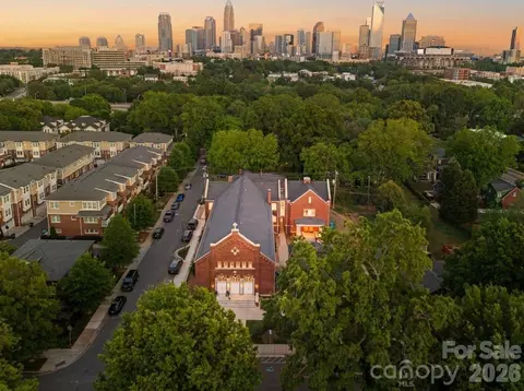 203 Grandin 1 Rd #1, Charlotte, NC 28208
