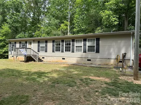 2495 Melvin Propst Dr, Morganton, NC 28655