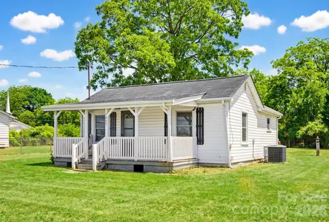 1627 Warren Ave, Gastonia, NC 28054