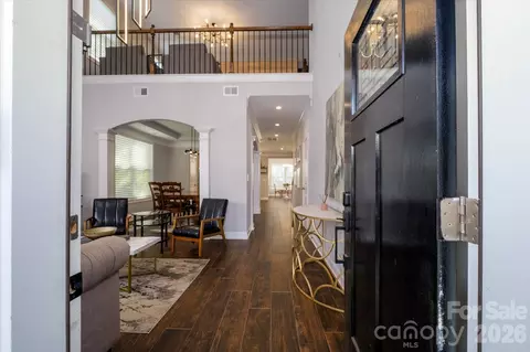 5401 Casper Dr, Charlotte, NC 28214