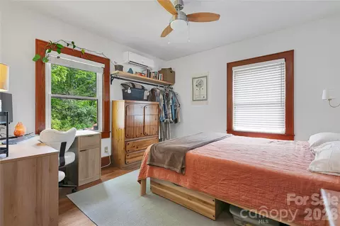 Bedroom - 470 Cherryfield Loop, Brevard, NC 28712 photo 1 of 3