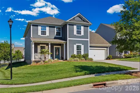 8605 Mccullough Club Dr, Fort Mill, SC 29715