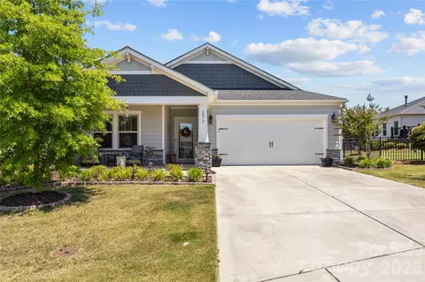 Exterior - 2012 Hyacinth Ct, Denver, NC 28037 photo 1 of 6