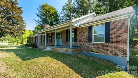 14 Jack Sullins Rd, Spruce Pine, NC 28777