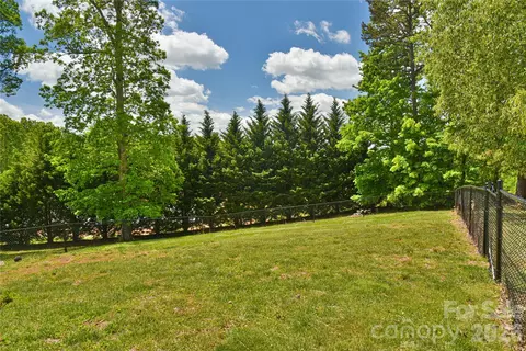 Exterior - 116 Kay Rd, Flat Rock, NC 28731 photo 6 of 7
