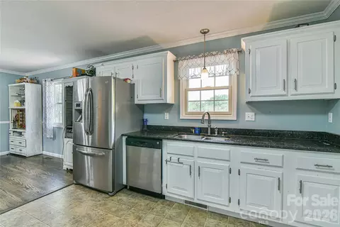 Kitchen - 116 Kay Rd, Flat Rock, NC 28731 photo 2 of 4