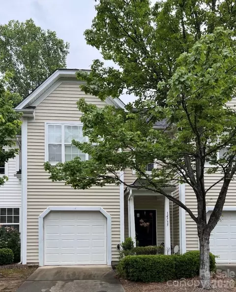 14735 Lions Paw St, Charlotte, NC 28273