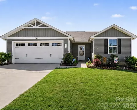 114 Weymouth Ave, Troutman, NC 28166