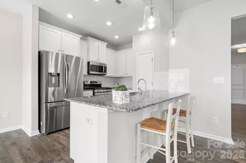 Kitchen - 3939 Townes Blvd, Terrell, NC 28682 photo 1 of 2