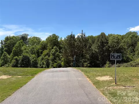 Exterior - 3939 Townes Blvd, Terrell, NC 28682 photo 6 of 7