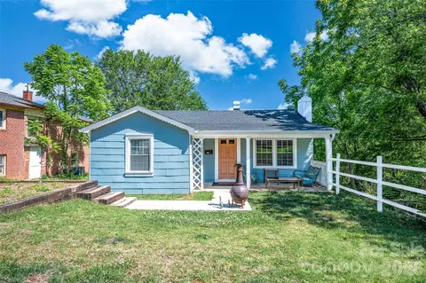 723 F Se Ave SE, Hickory, NC 28602