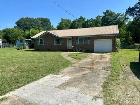 912 Old Hickory Grove Rd, Mount Holly, NC 28120