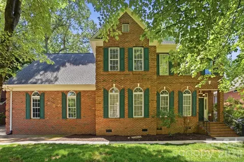 7126 Weddington Brook Dr, Matthews, NC 28104